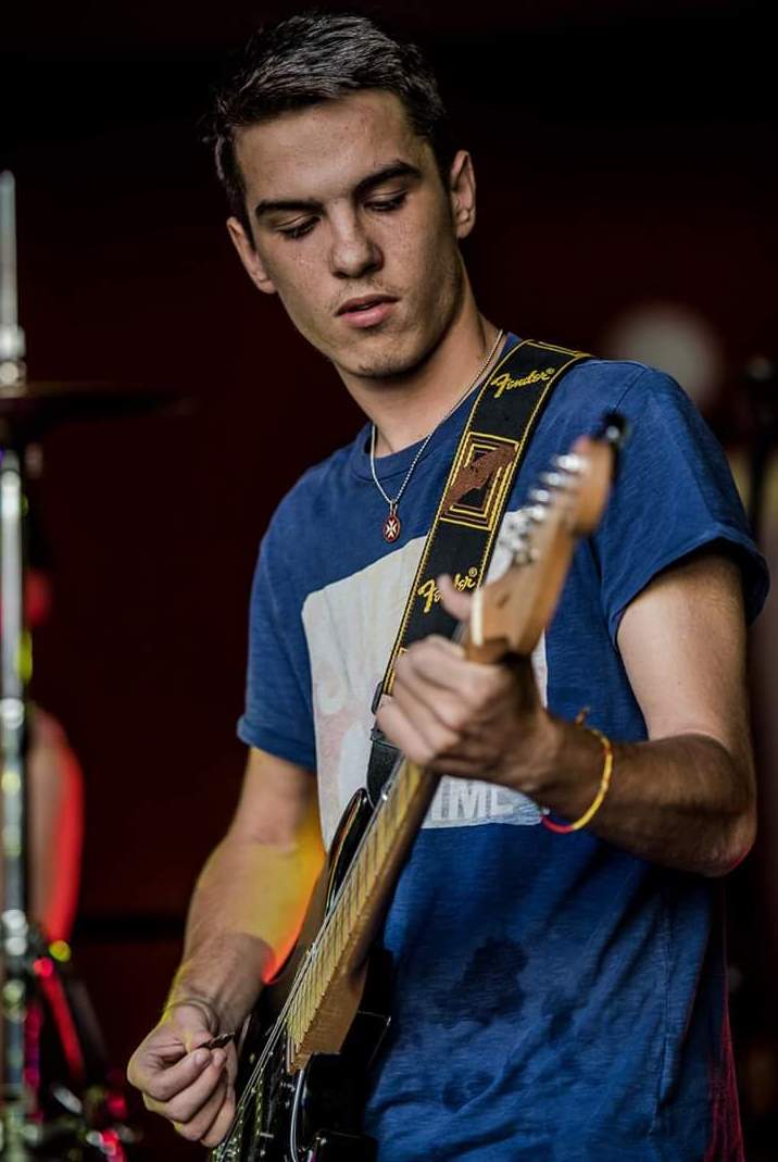 guitarlessons guitarlessons